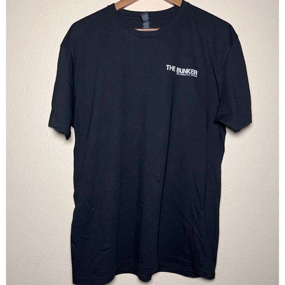 Gildan 🦍 “The Bunker” Gorilla Military Graphic Tee – Size L